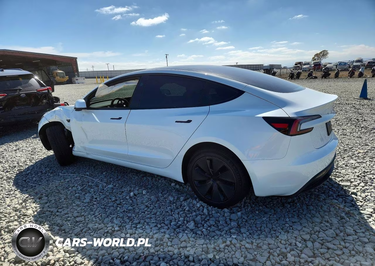 2026 Tesla Model 3 VIN:5YJ3E1EB9TF179112 - 2
