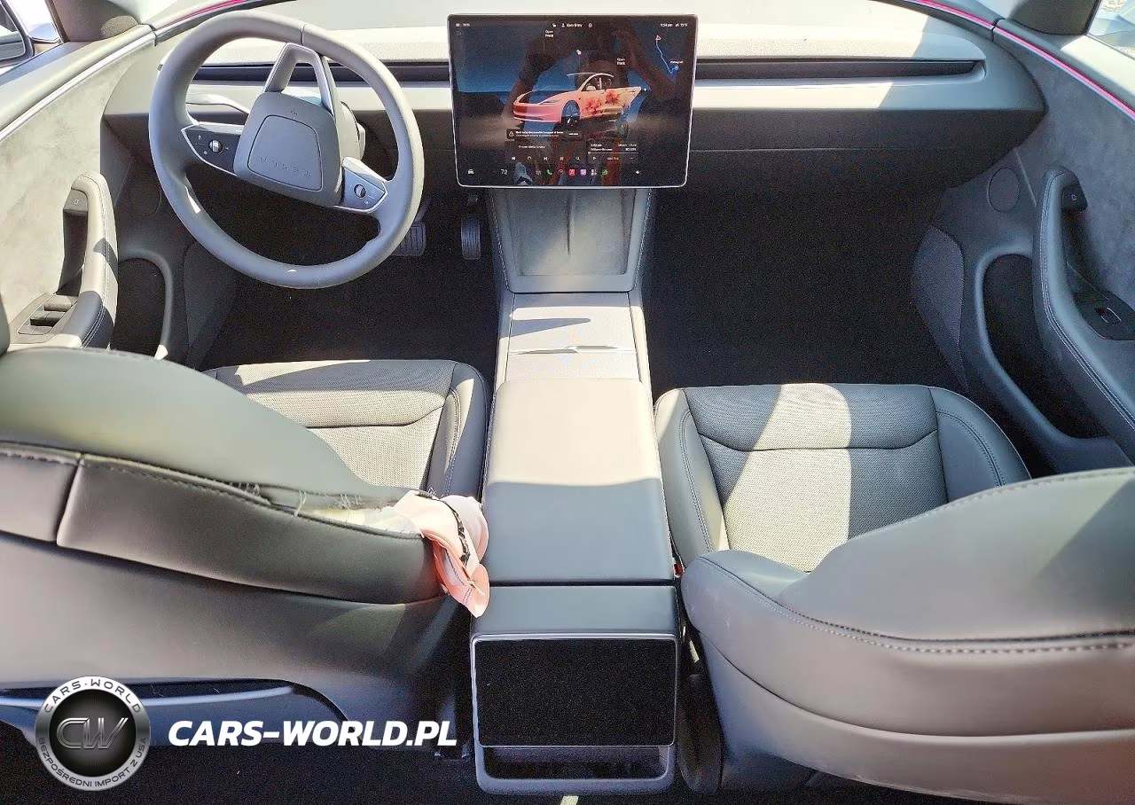 2026 Tesla Model 3 VIN:5YJ3E1EB9TF179112 - 8