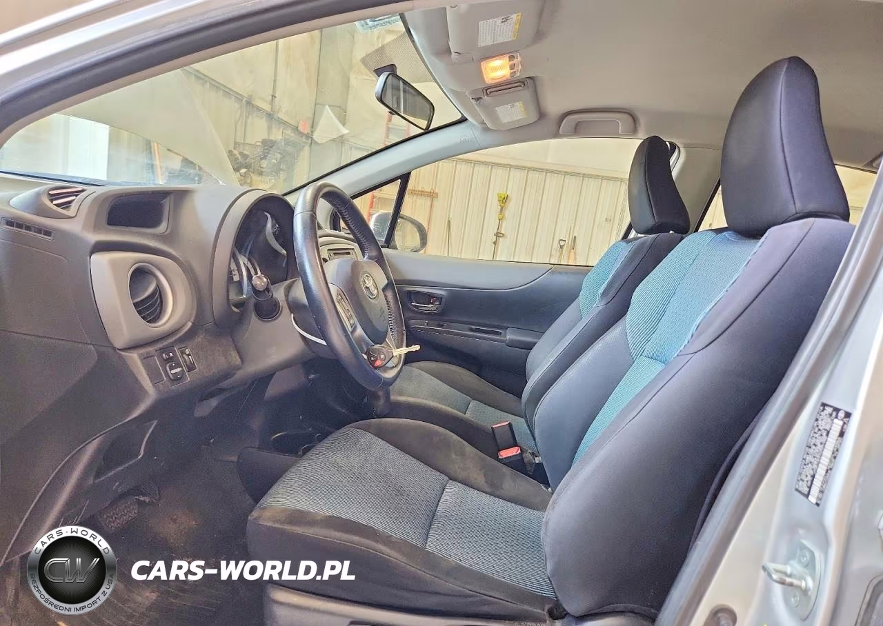 2014 Toyota Yaris 5-Door Se VIN:JTDKTUD31ED591998 - 7