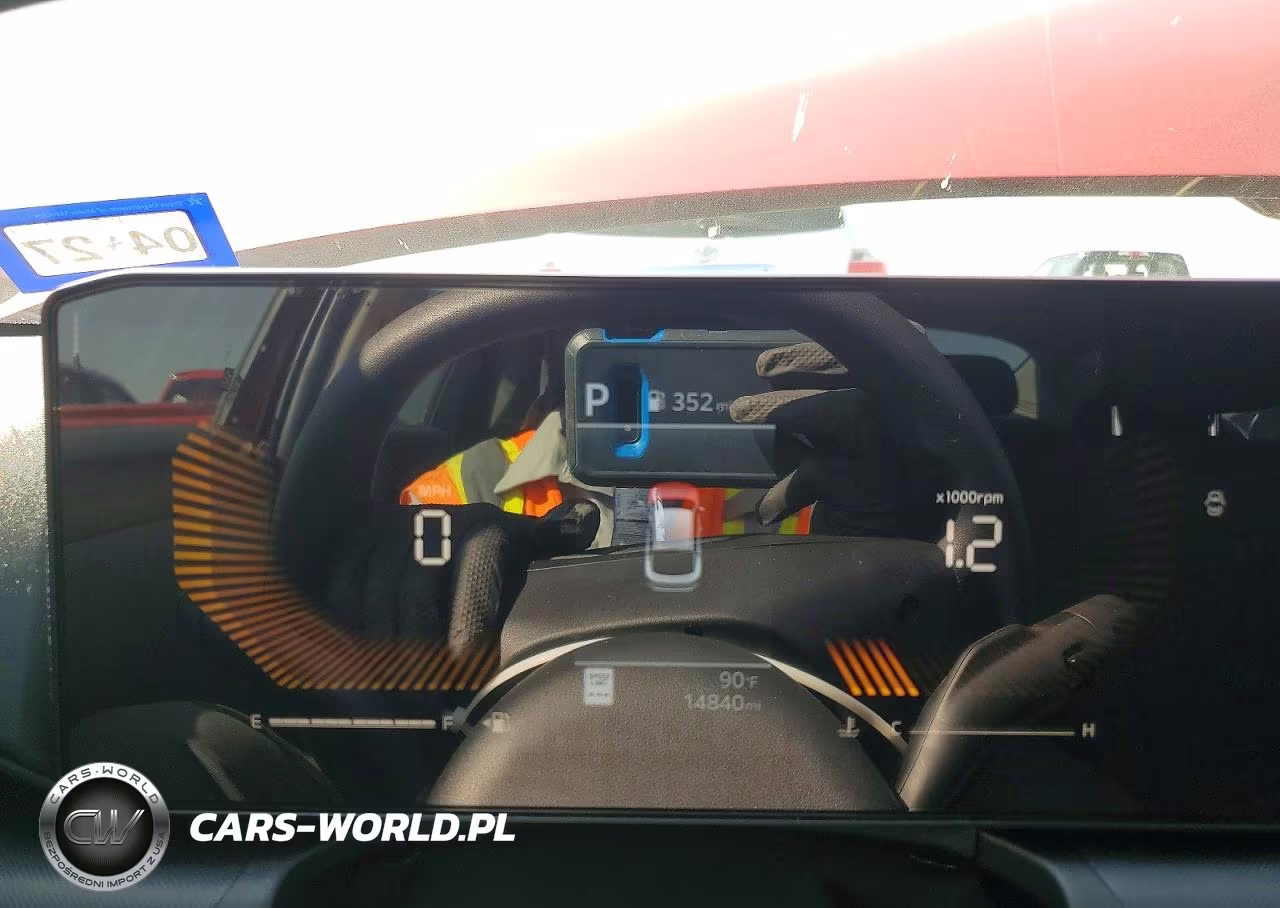 2025 Kia K4 Lxs VIN:3KPFT4DE5SE128596 - 9
