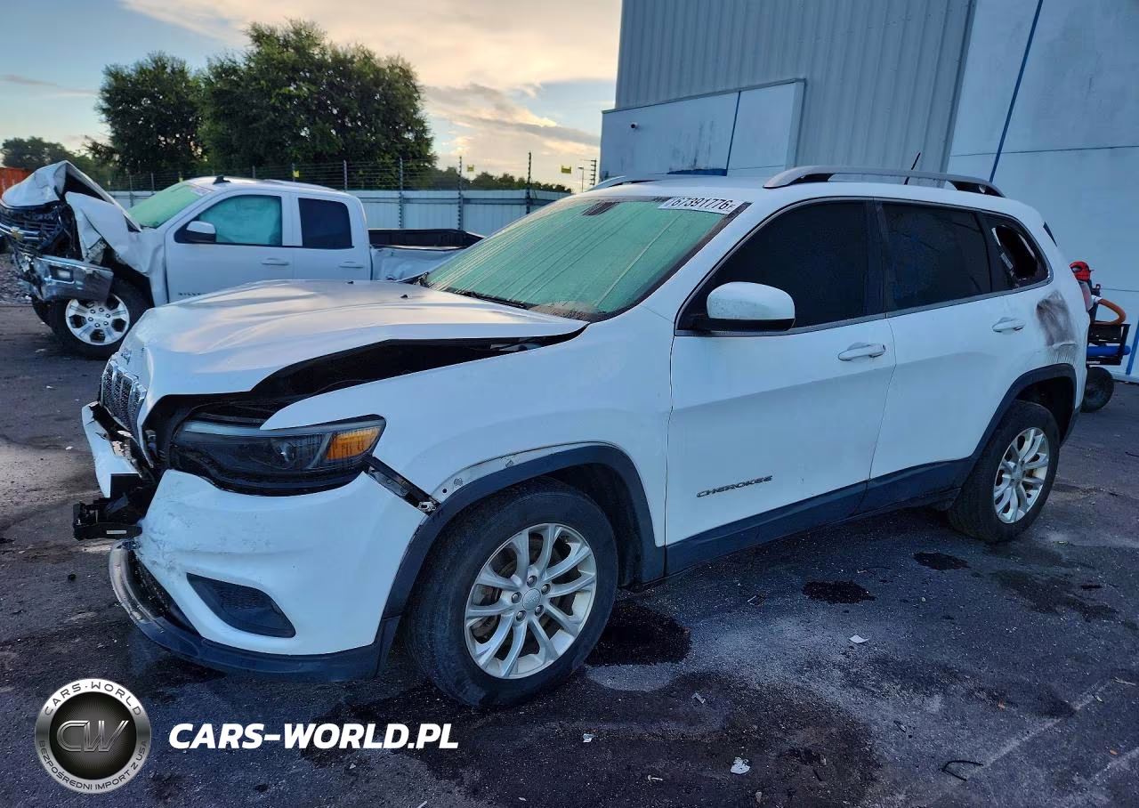 2019 Jeep Cherokee Latitude – zdjęcie 1 z 13