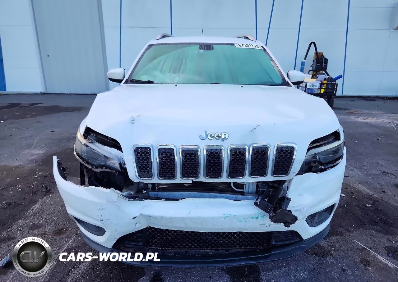 2019 Jeep Cherokee Latitude VIN:1C4PJLCBXKD297171 - 5