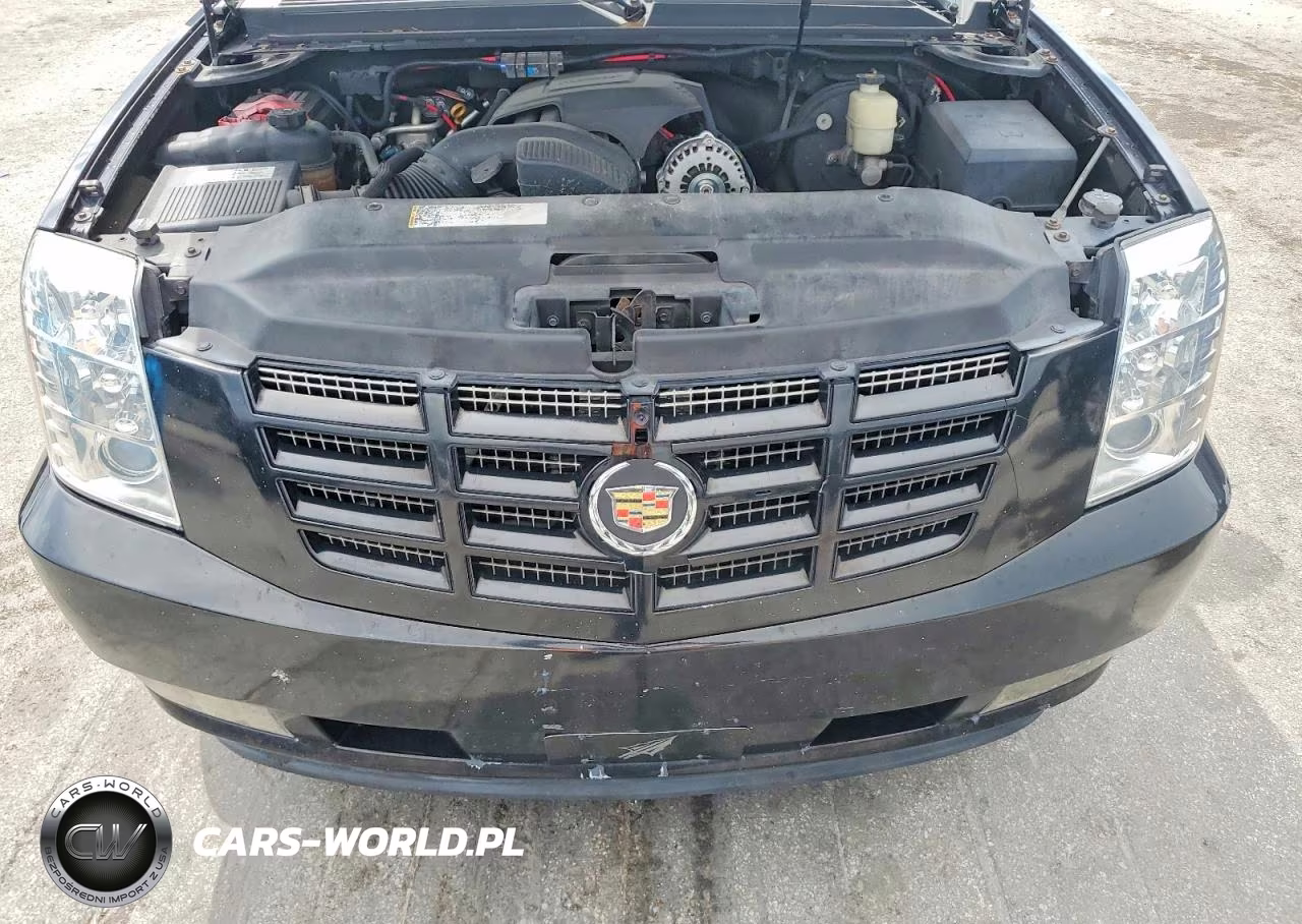 2008 Cadillac Escalade Luxury VIN:1GYEC638X8R215209 - 12