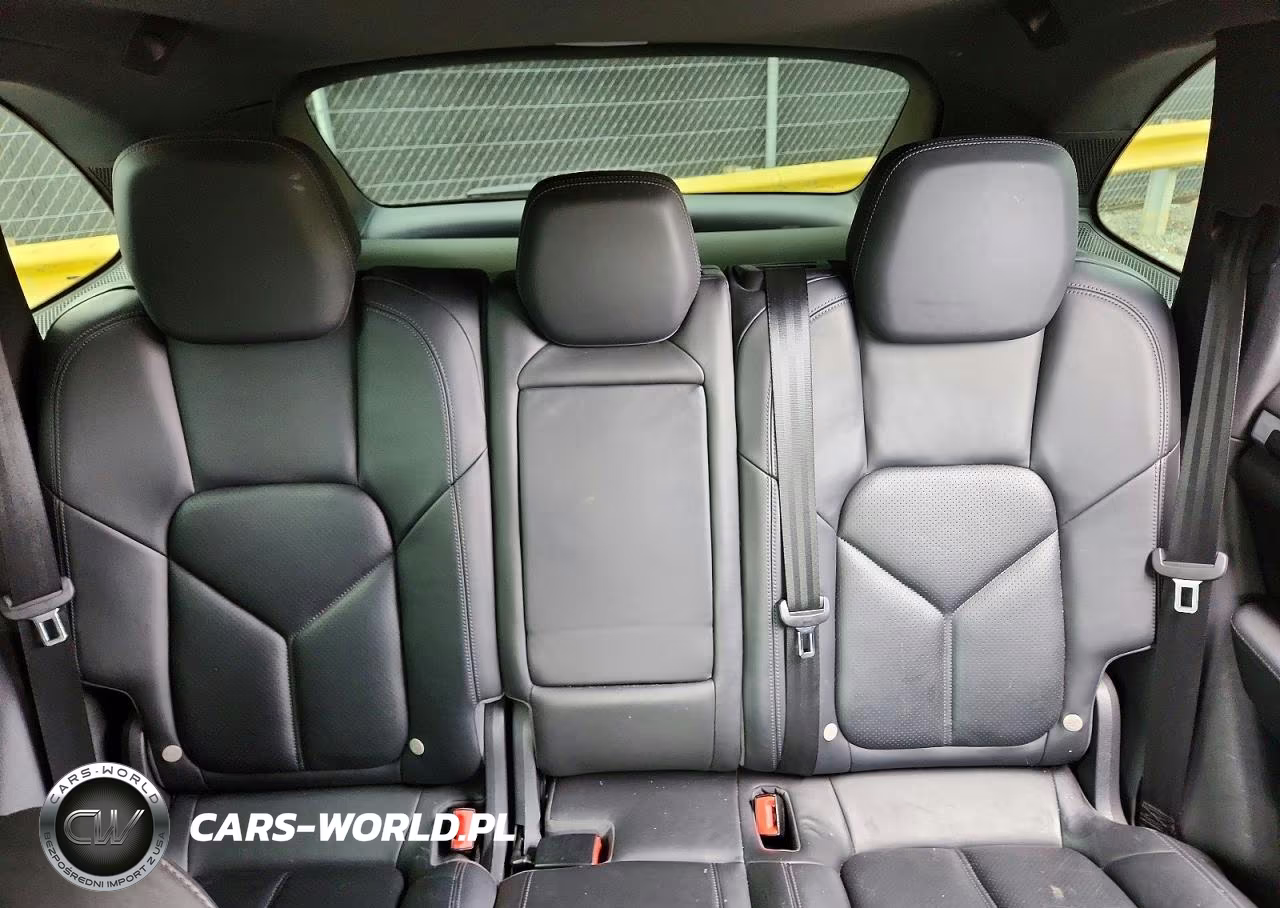 2014 Porsche Cayenne VIN:WP1AA2A27ELA02622 - 10