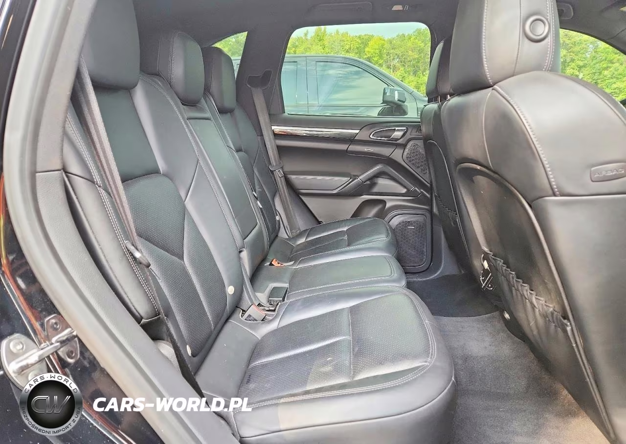 2014 Porsche Cayenne VIN:WP1AA2A27ELA02622 - 11