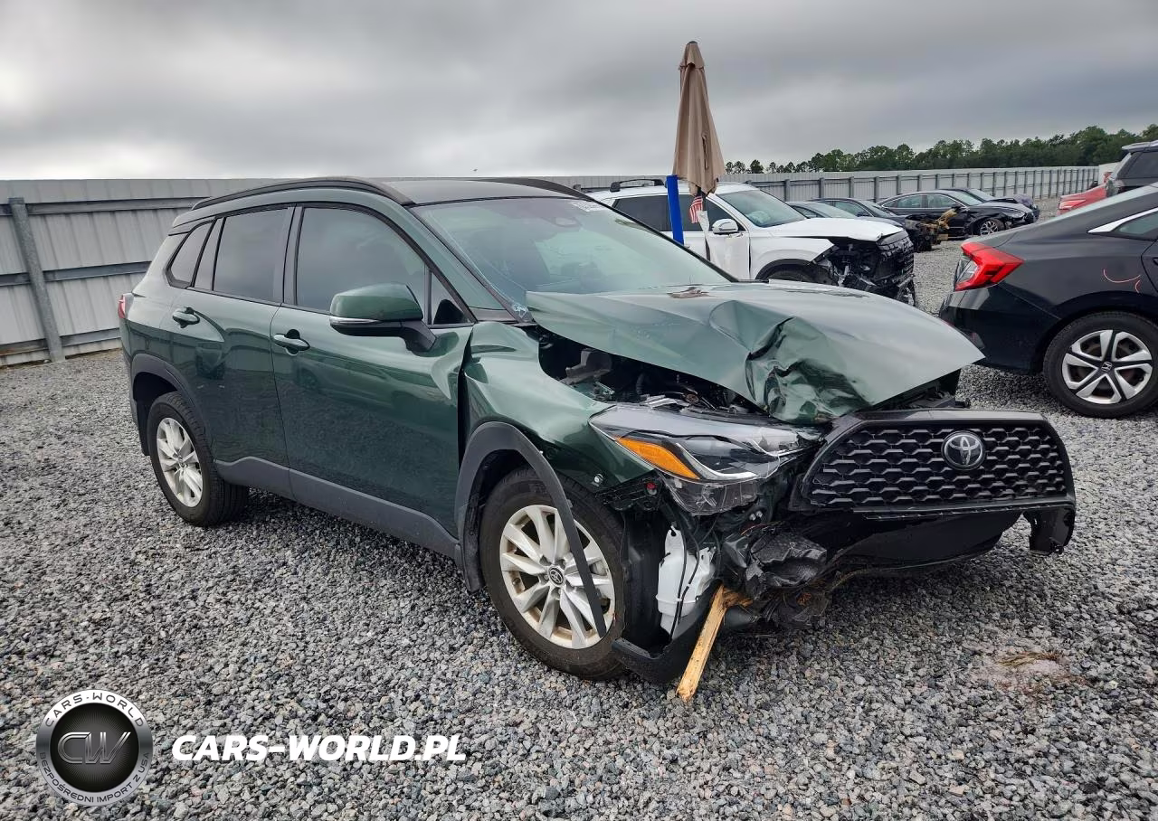 2024 Toyota Corolla Cross Le VIN:7MUCAAAG0RV100983 - 4