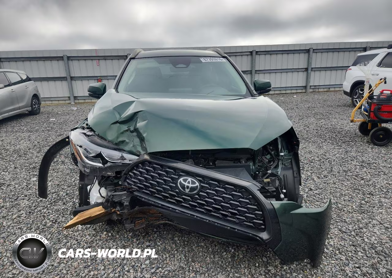 2024 Toyota Corolla Cross Le VIN:7MUCAAAG0RV100983 - 5