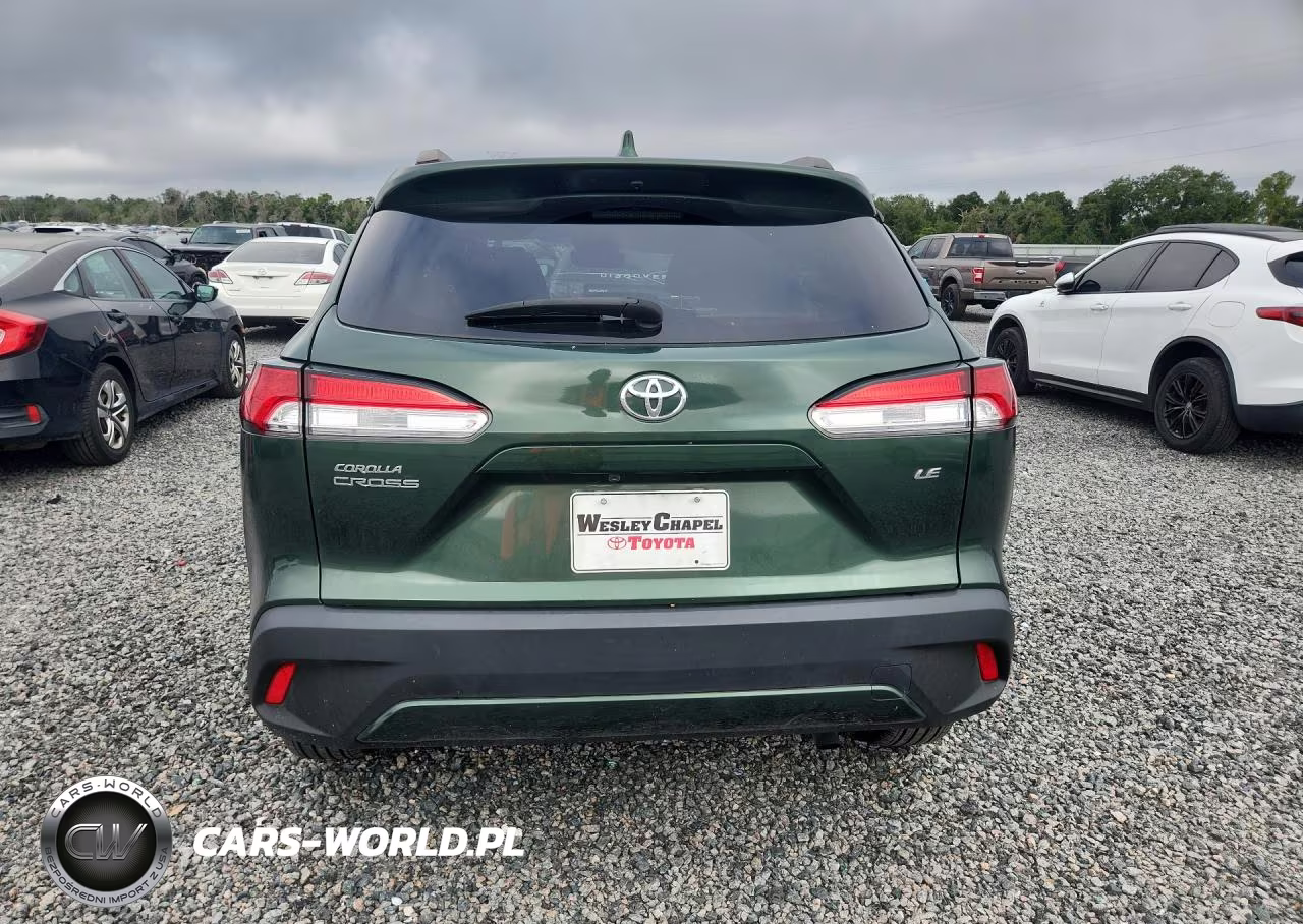 2024 Toyota Corolla Cross Le VIN:7MUCAAAG0RV100983 - 6