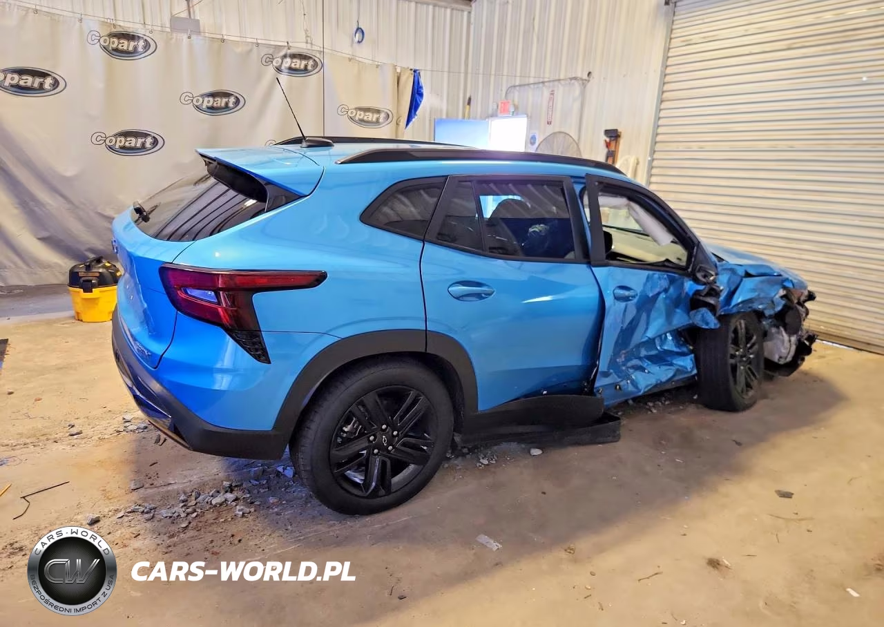 2025 Chevrolet Trax Activ VIN:KL77LKEP5SC093457 - 3