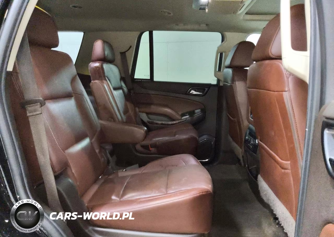 2019 Chevrolet Tahoe C1500 Premier VIN:1GNSCCKJ4KR105346 - 11