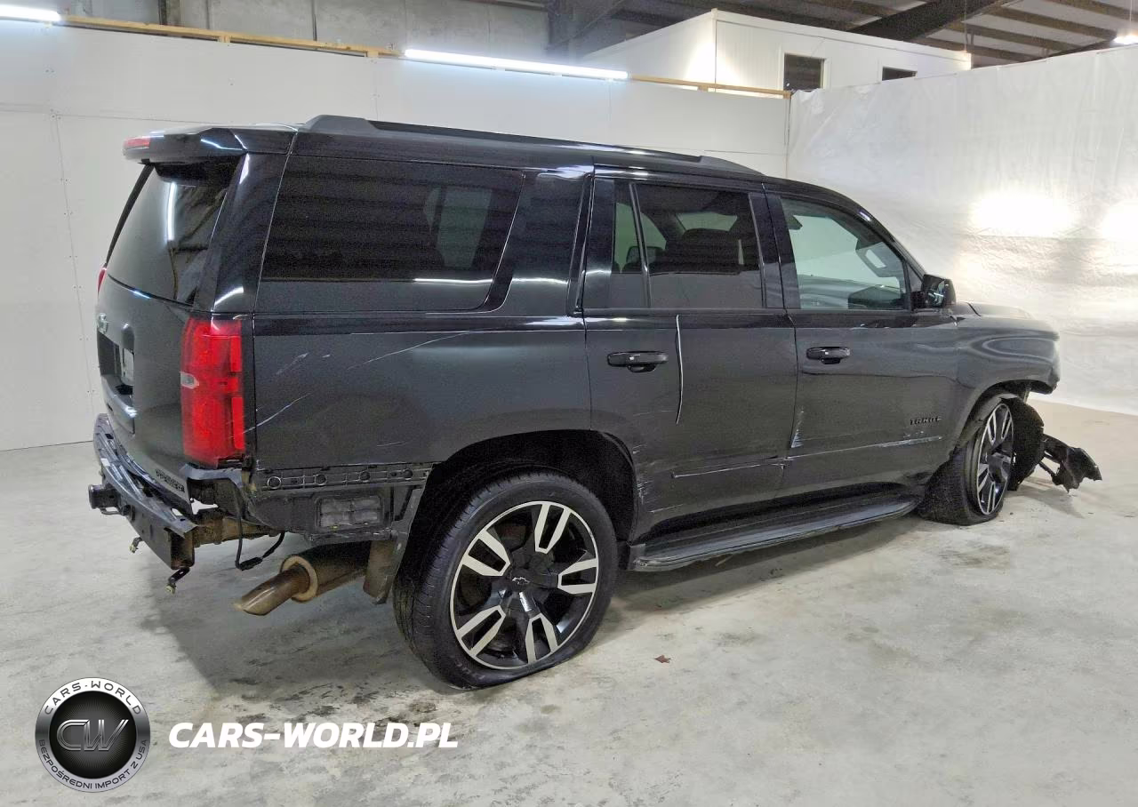 2019 Chevrolet Tahoe C1500 Premier VIN:1GNSCCKJ4KR105346 - 3