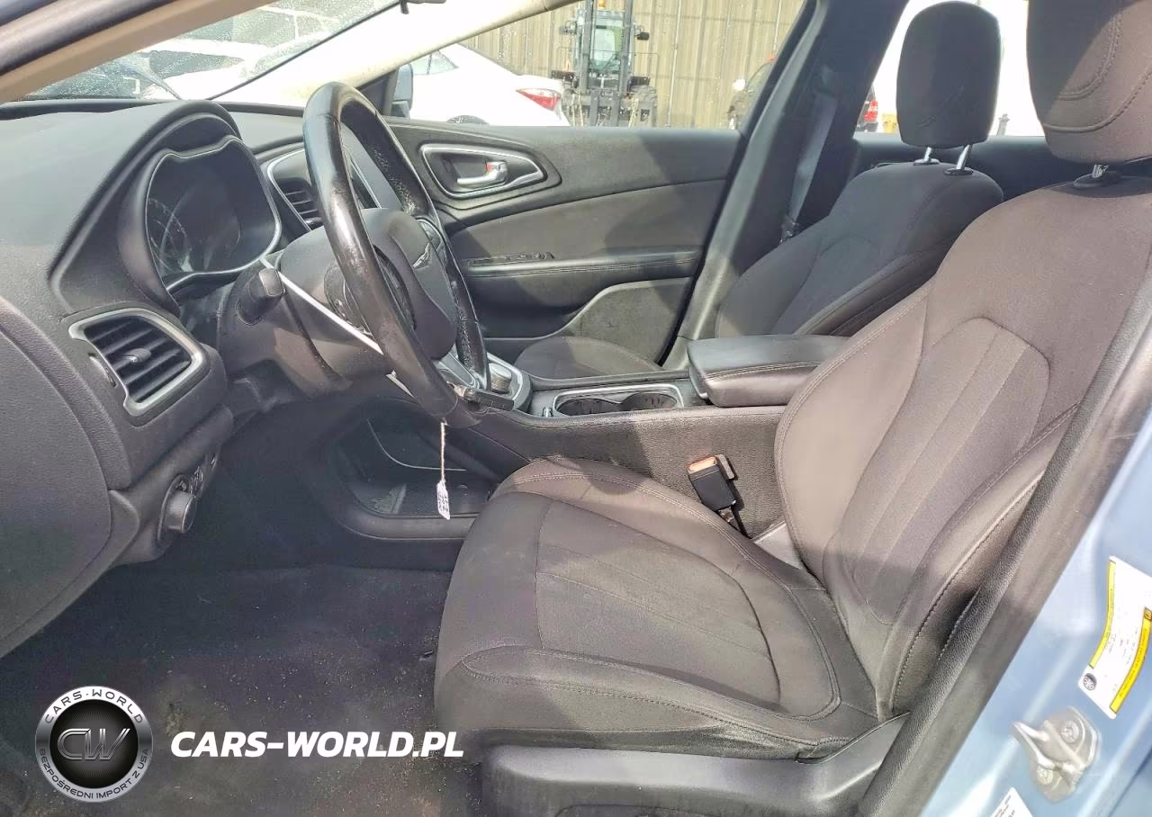 2015 Chrysler 200 Limited VIN:1C3CCCAB1FN671179 - 7