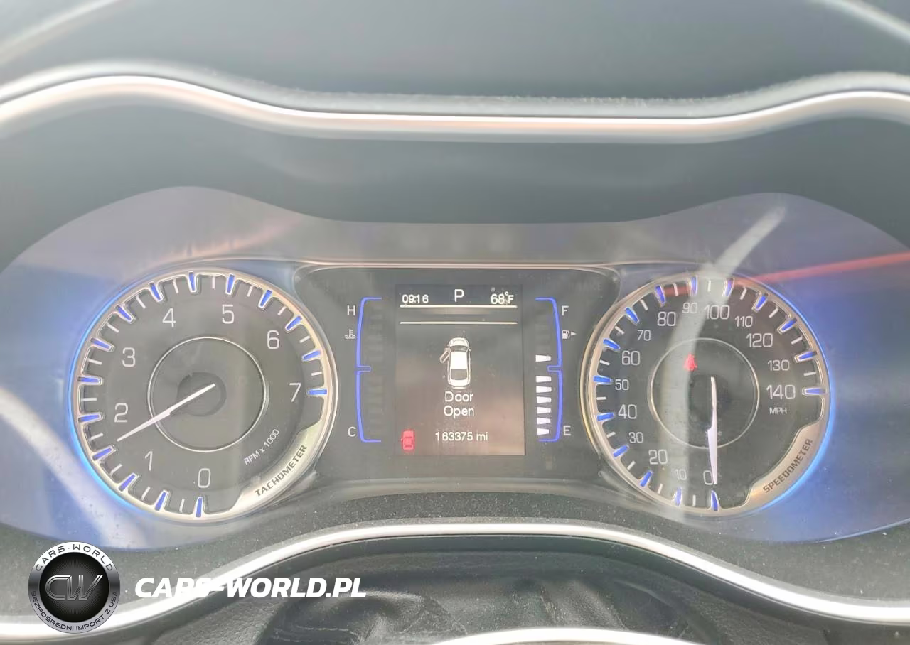 2015 Chrysler 200 Limited VIN:1C3CCCAB1FN671179 - 9