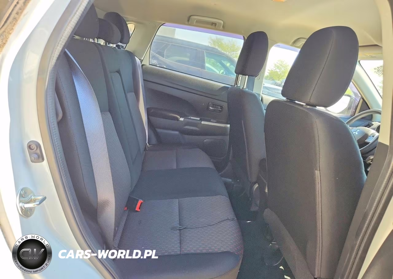 2019 Mitsubishi Outlander Sport Es VIN:JA4AP3AU5KU023055 - 11