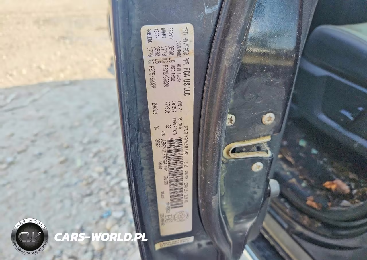 2015 Ram 1500 Laramie VIN:1C6RR7VT1FS707864 - 12