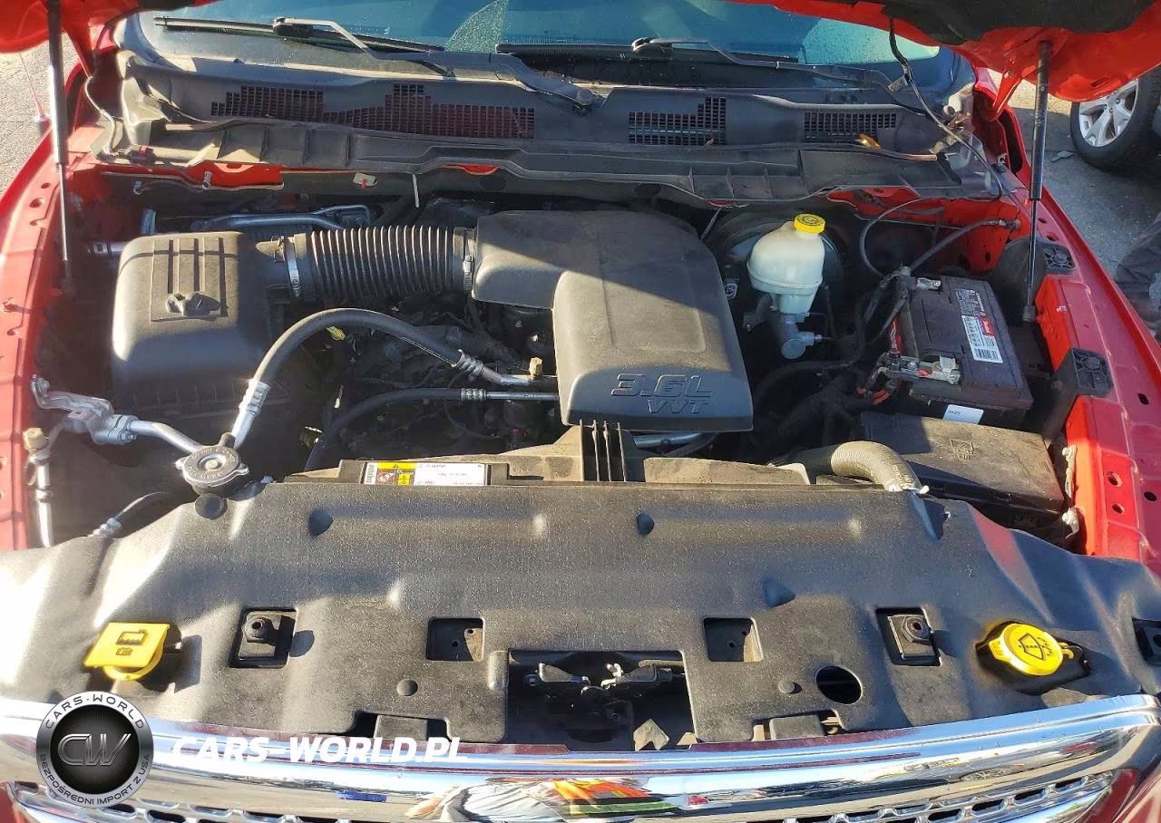 2016 Ram 1500 Laramie VIN:1C6RR7NG5GS308394 - 11