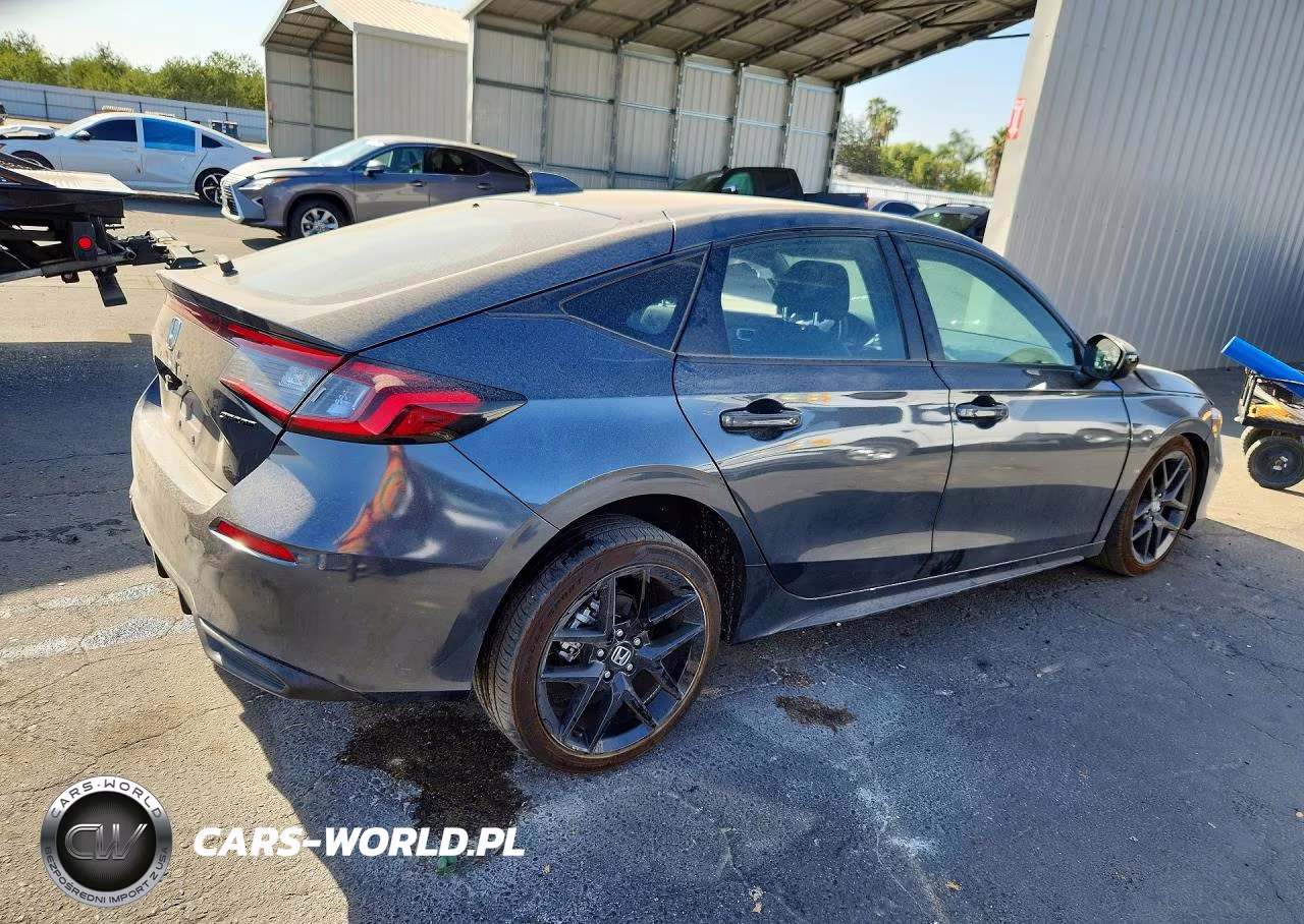 2026 Honda Civic Sport VIN:19XFL2H81TE011074 - 3