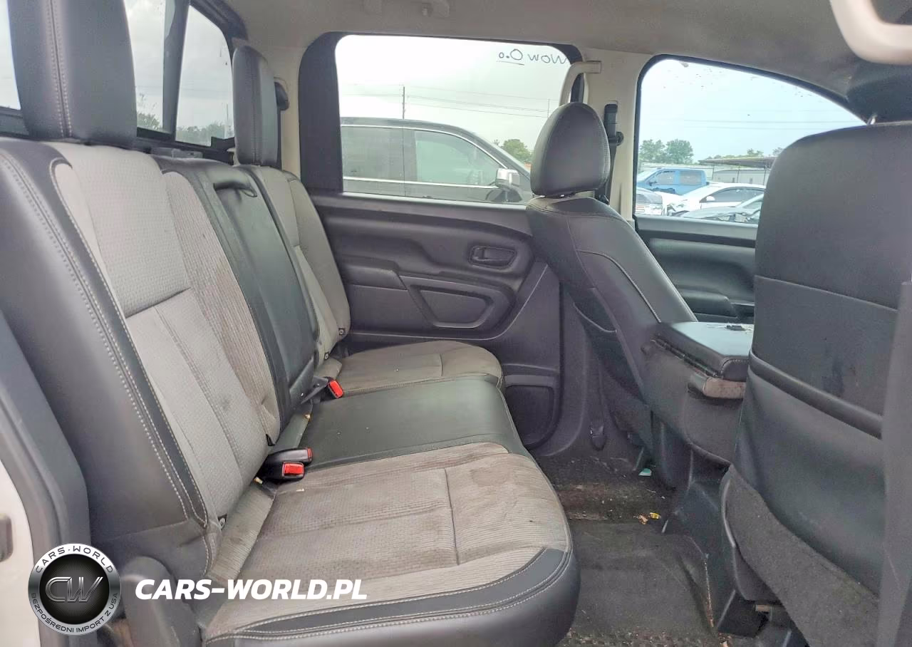 2018 Nissan Titan S VIN:1N6AA1EK0JN545568 - 10