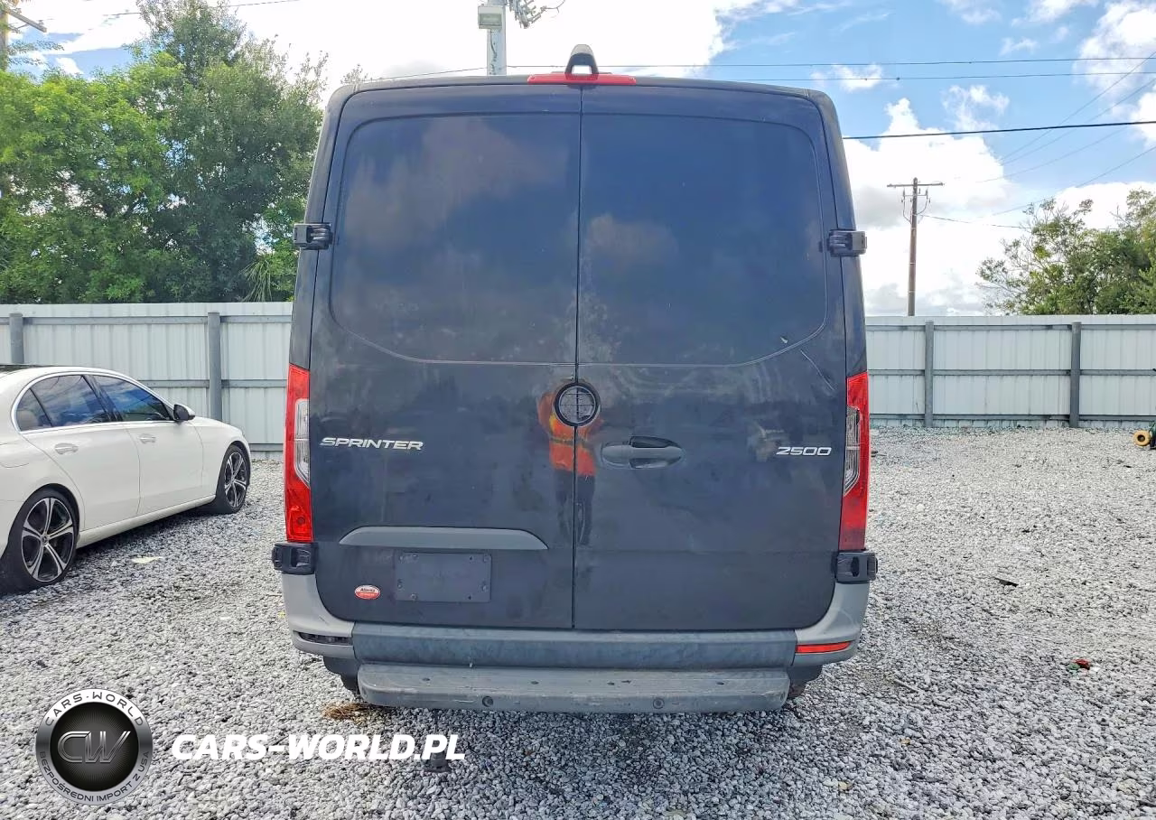 2021 Mercedes-Benz Sprinter 2500 Delivery Van VIN:W1Y4EBHY3MT075087 - 6