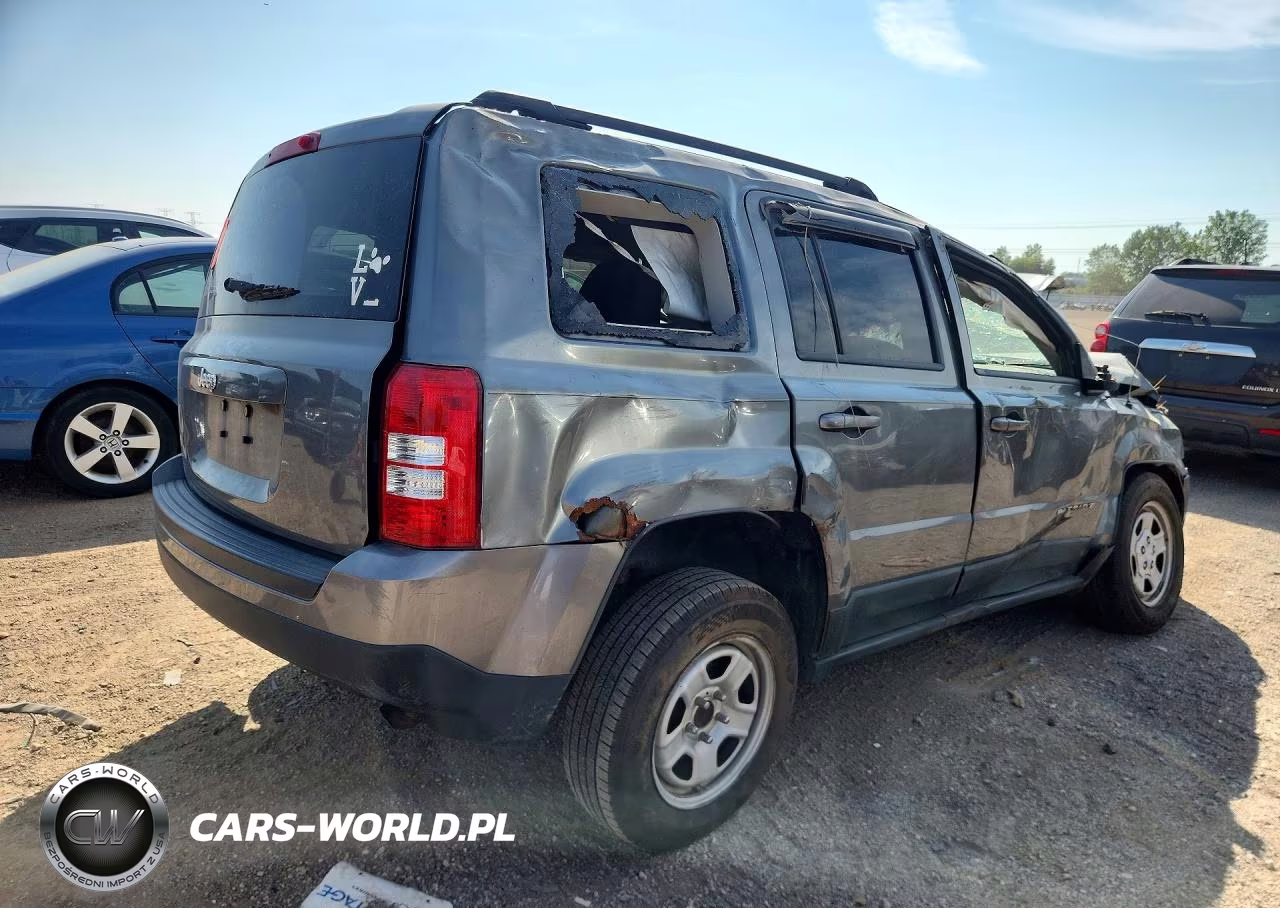 2011 Jeep Patriot Sport VIN:1J4NT1GAXBD288861 - 3
