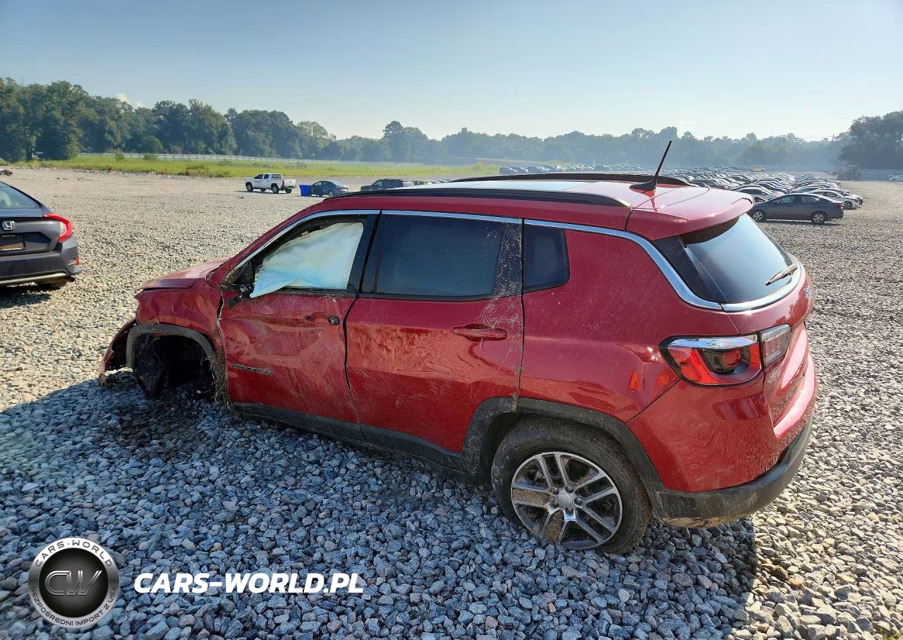 2019 Jeep Compass Latitude VIN:3C4NJCBB0KT706572 - 2