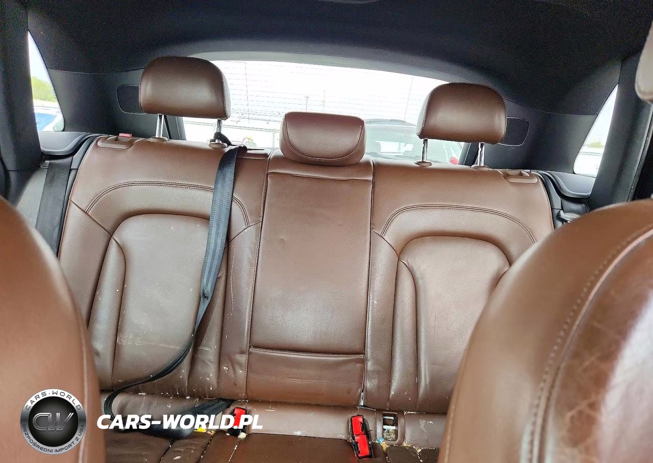 2018 Audi Q3 Premium Plus VIN:WA1JCCFS3JR030767 - 10