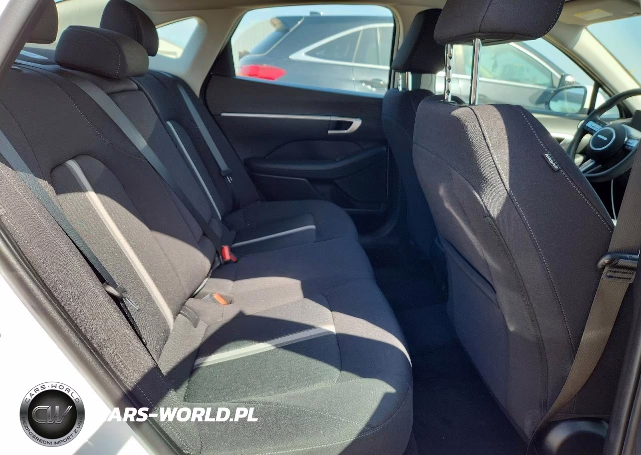 2025 Hyundai Sonata Sel VIN:KMHL64JA4SA490235 - 10