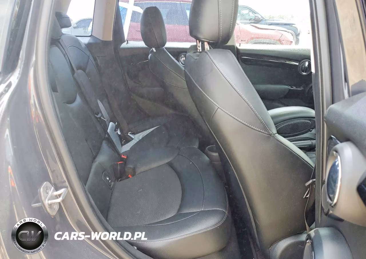 2018 Mini Cooper S VIN:WMWXU3C53J2F49984 - 10