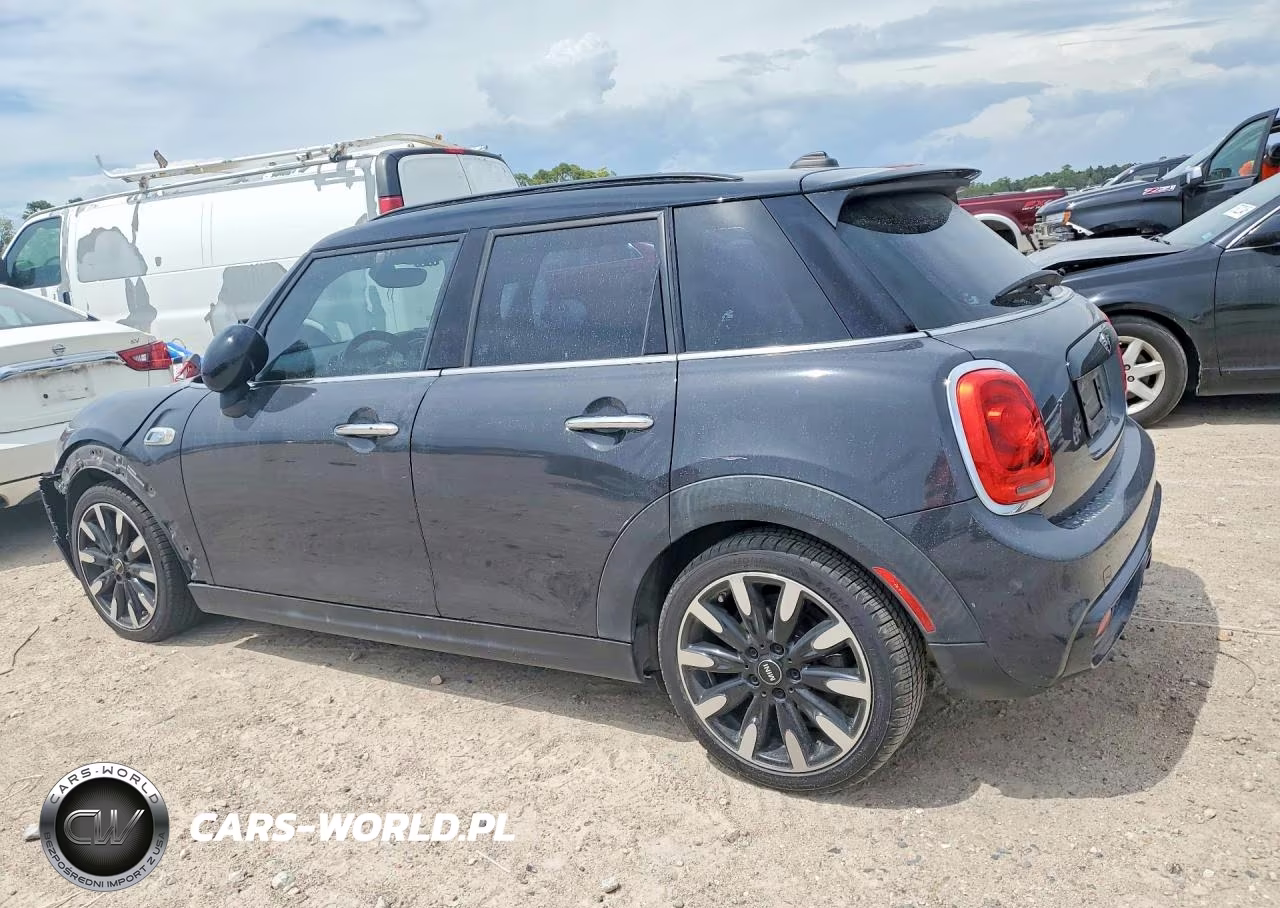 2018 Mini Cooper S VIN:WMWXU3C53J2F49984 - 2