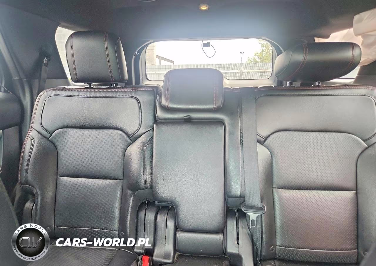 2016 Ford Explorer Sport VIN:1FM5K8GTXGGD19062 - 10
