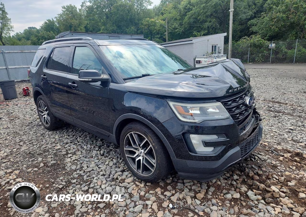2016 Ford Explorer Sport VIN:1FM5K8GTXGGD19062 - 4
