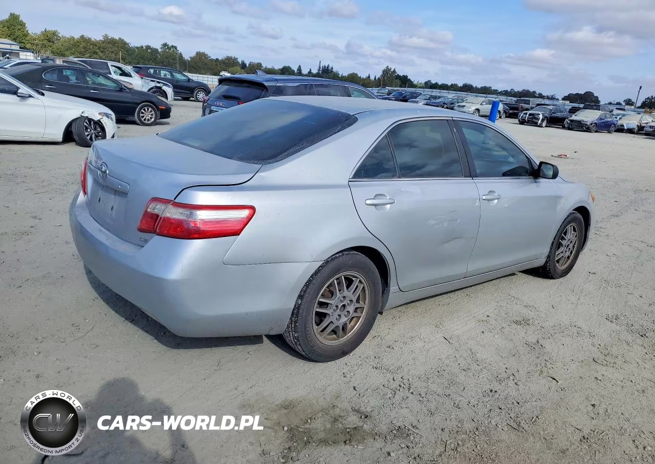 2009 Toyota Camry Le VIN:4T1BE46K79U398500 - 3