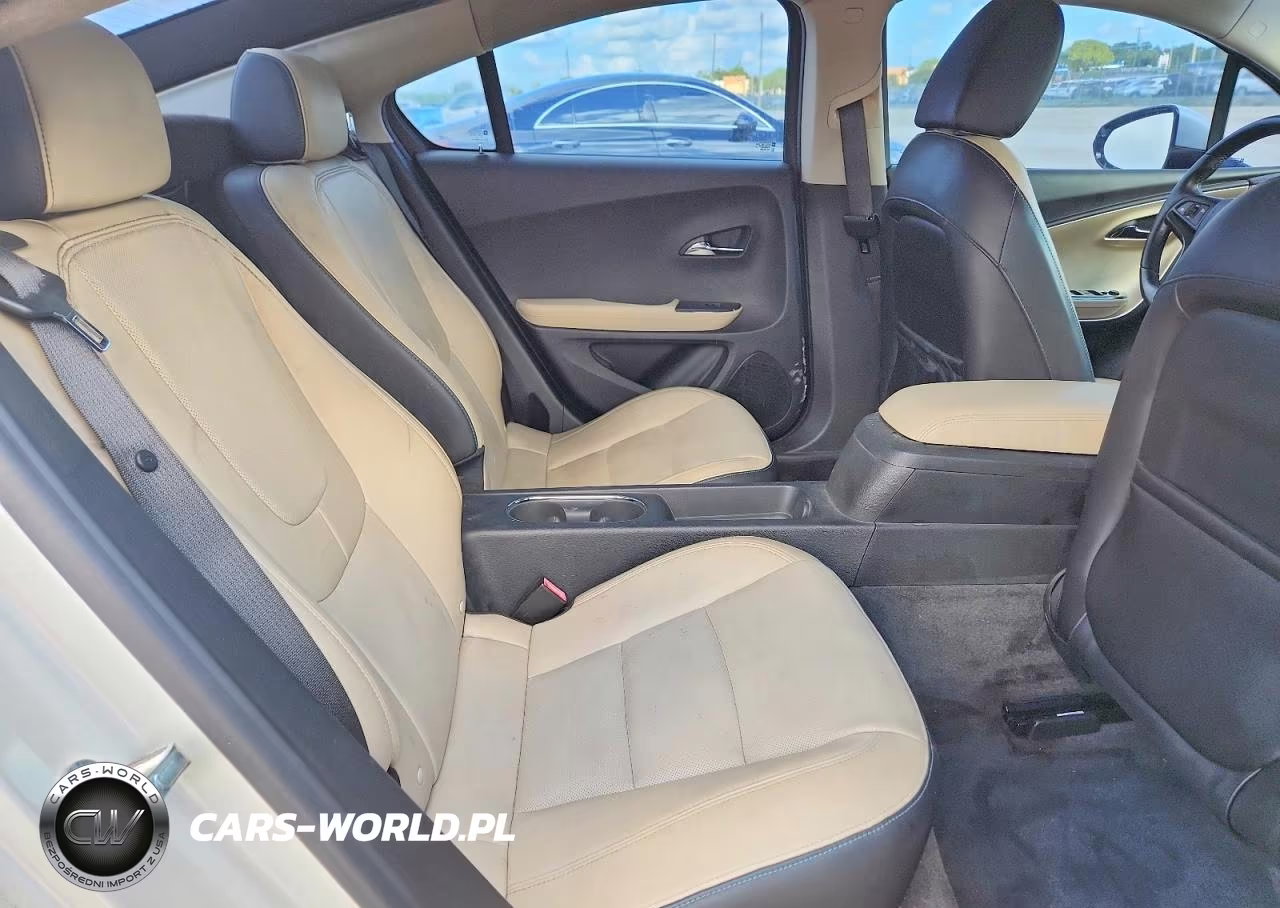 2012 Chevrolet Volt VIN:1G1RD6E46CU117999 - 10