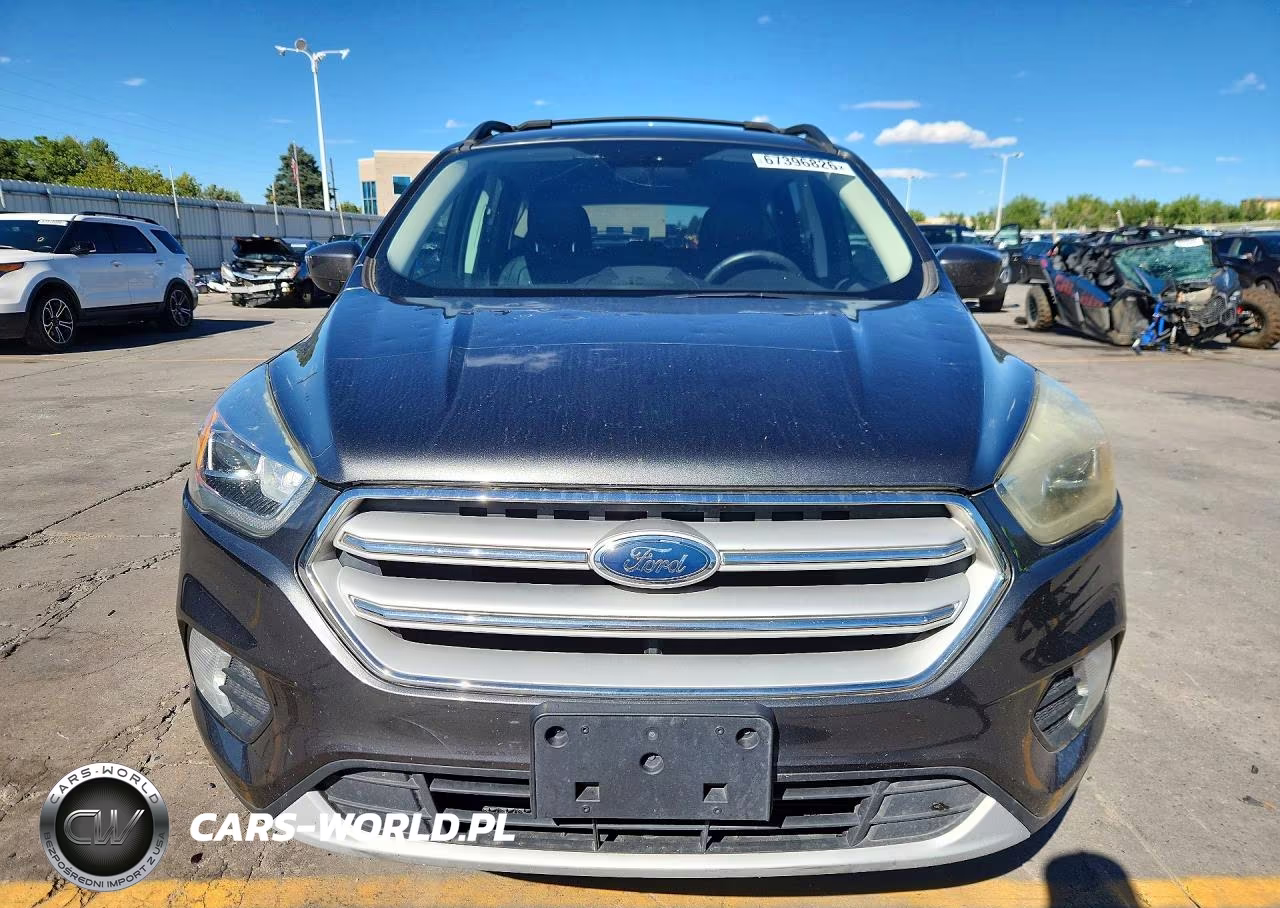 2018 Ford Escape Sel VIN:1FMCU9HD5JUB12859 - 5