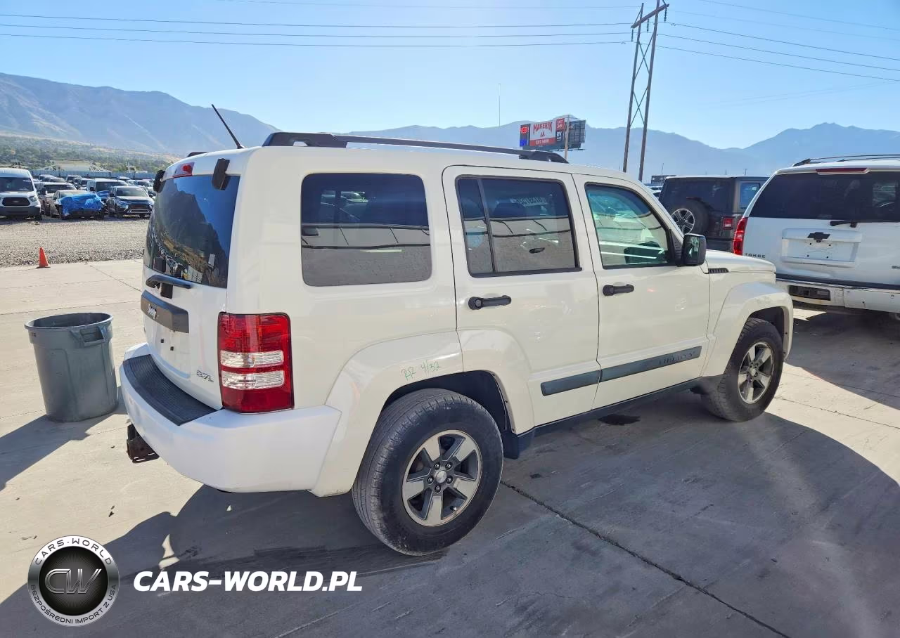 2008 Jeep Liberty Sport VIN:1J8GN28K18W171438 - 3