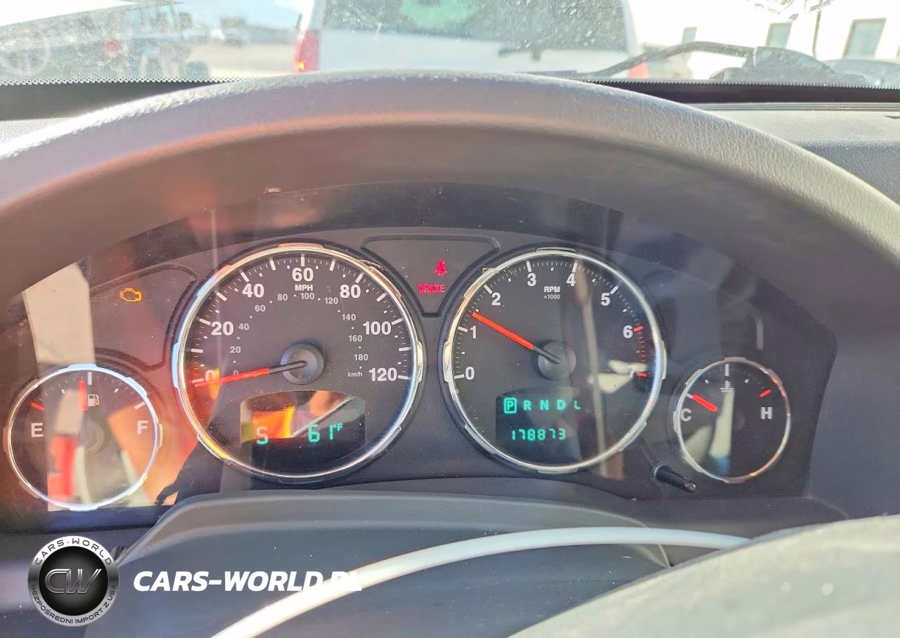 2008 Jeep Liberty Sport VIN:1J8GN28K18W171438 - 9