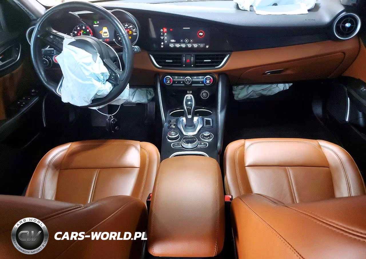 2020 Alfa Romeo Giulia VIN:ZARFANAN9L7637842 - 8