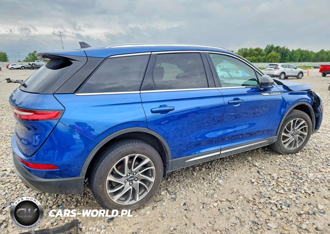 2021 Lincoln Corsair VIN:5LMCJ1D96MUL12162 - 3