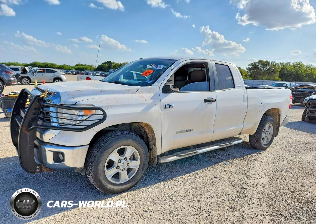 2015 Toyota Tundra Sr5