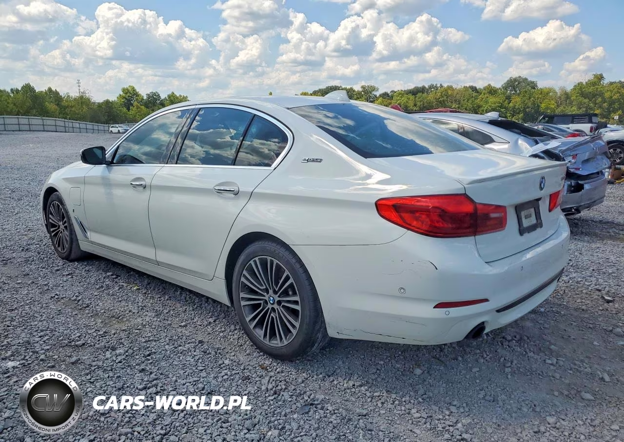 2018 BMW 530E VIN:WBAJA9C57JB250187 - 2