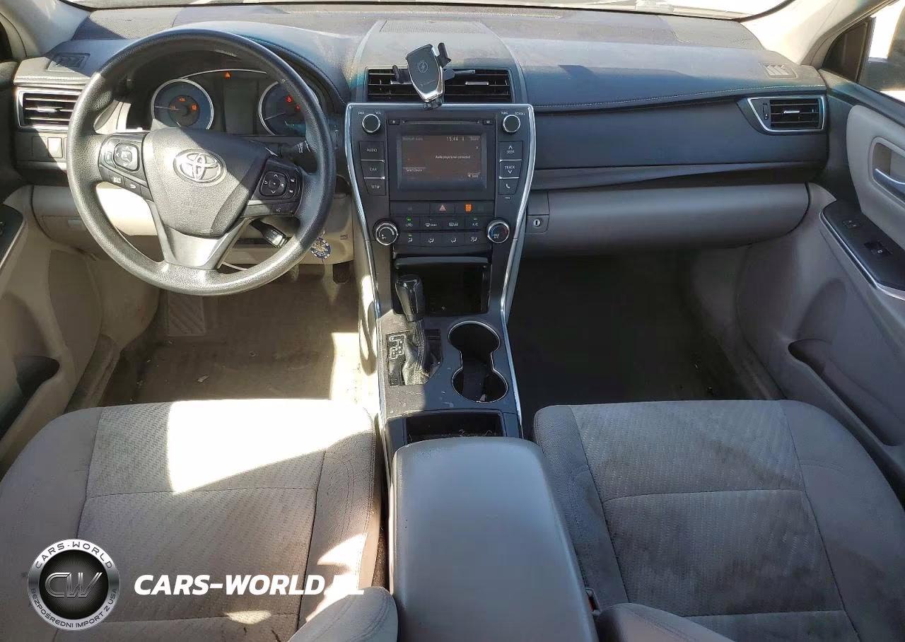 2017 Toyota Camry Le VIN:4T1BF1FKXHU318875 - 8