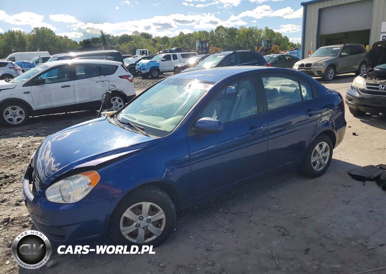 2011 Hyundai Accent Gls – zdjęcie 1 z 12