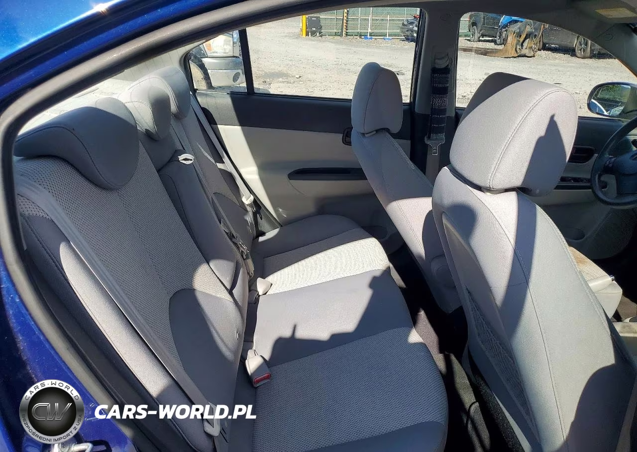 2011 Hyundai Accent Gls VIN:KMHCN4ACXBU606167 - 10