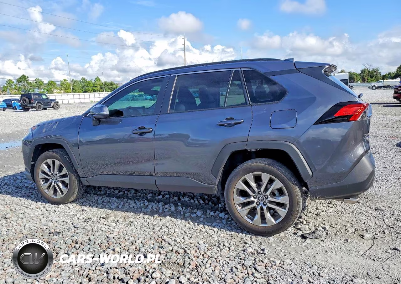 2020 Toyota Rav4 Xle Premium VIN:2T3C1RFV3LW062736 - 2