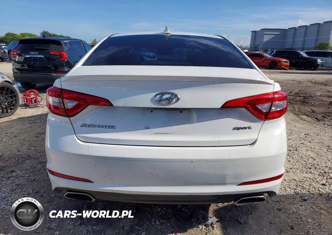 2015 Hyundai Sonata Sport VIN:5NPE34AFXFH162317 - 6