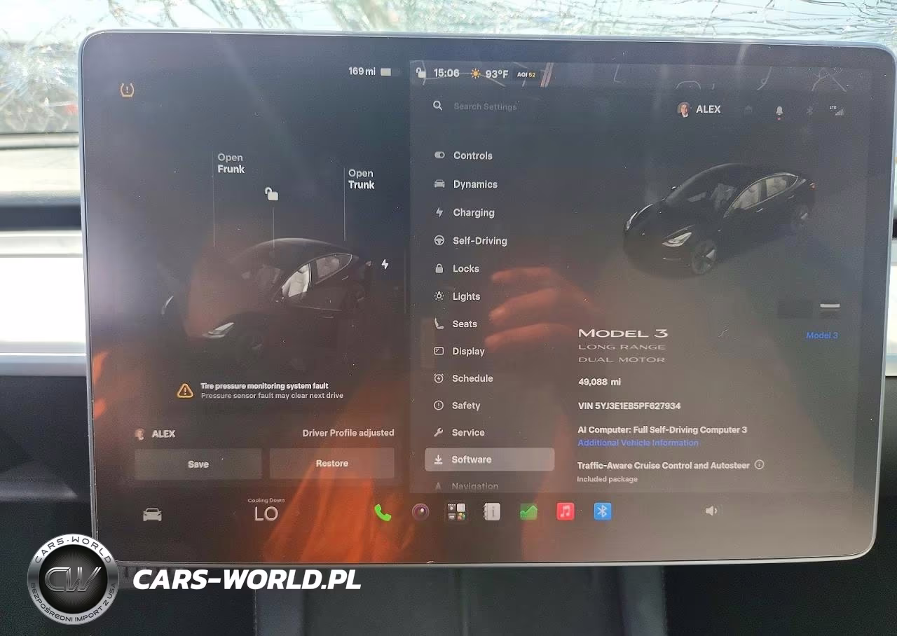 2023 Tesla Model 3 VIN:5YJ3E1EB5PF627934 - 9