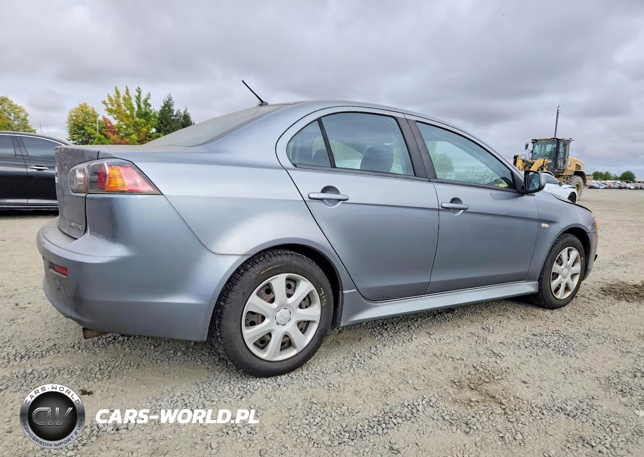 2014 Mitsubishi Lancer Es-Es Sport VIN:JA32U2FU4EU015490 - 3