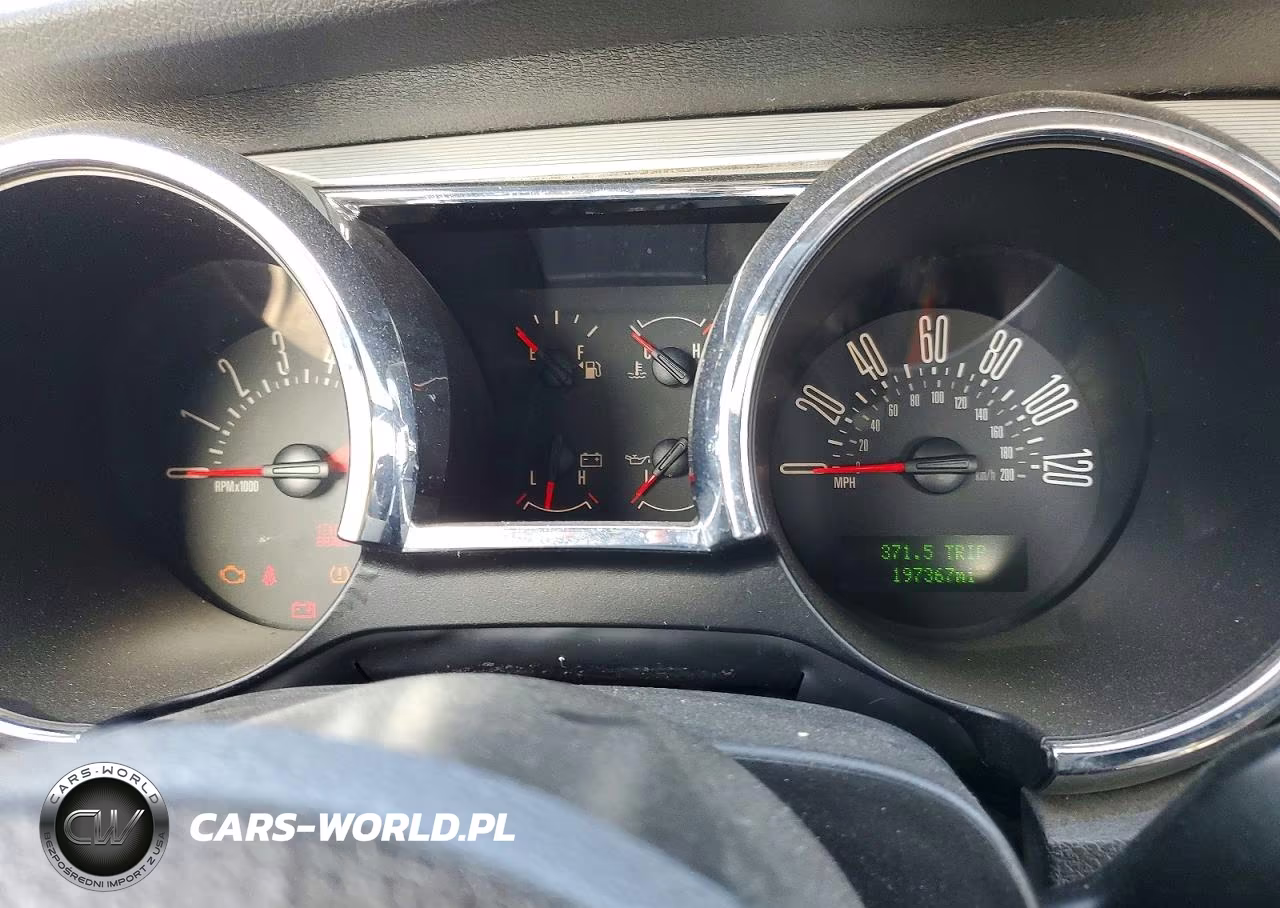 2008 Ford Mustang VIN:1ZVHT80N485148670 - 9