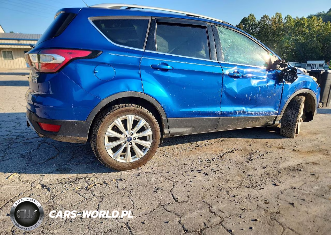 2017 Ford Escape Titanium VIN:1FMCU9J90HUB76601 - 3