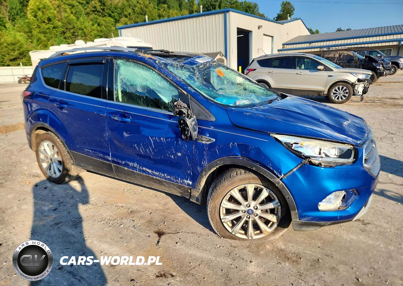 2017 Ford Escape Titanium VIN:1FMCU9J90HUB76601 - 4